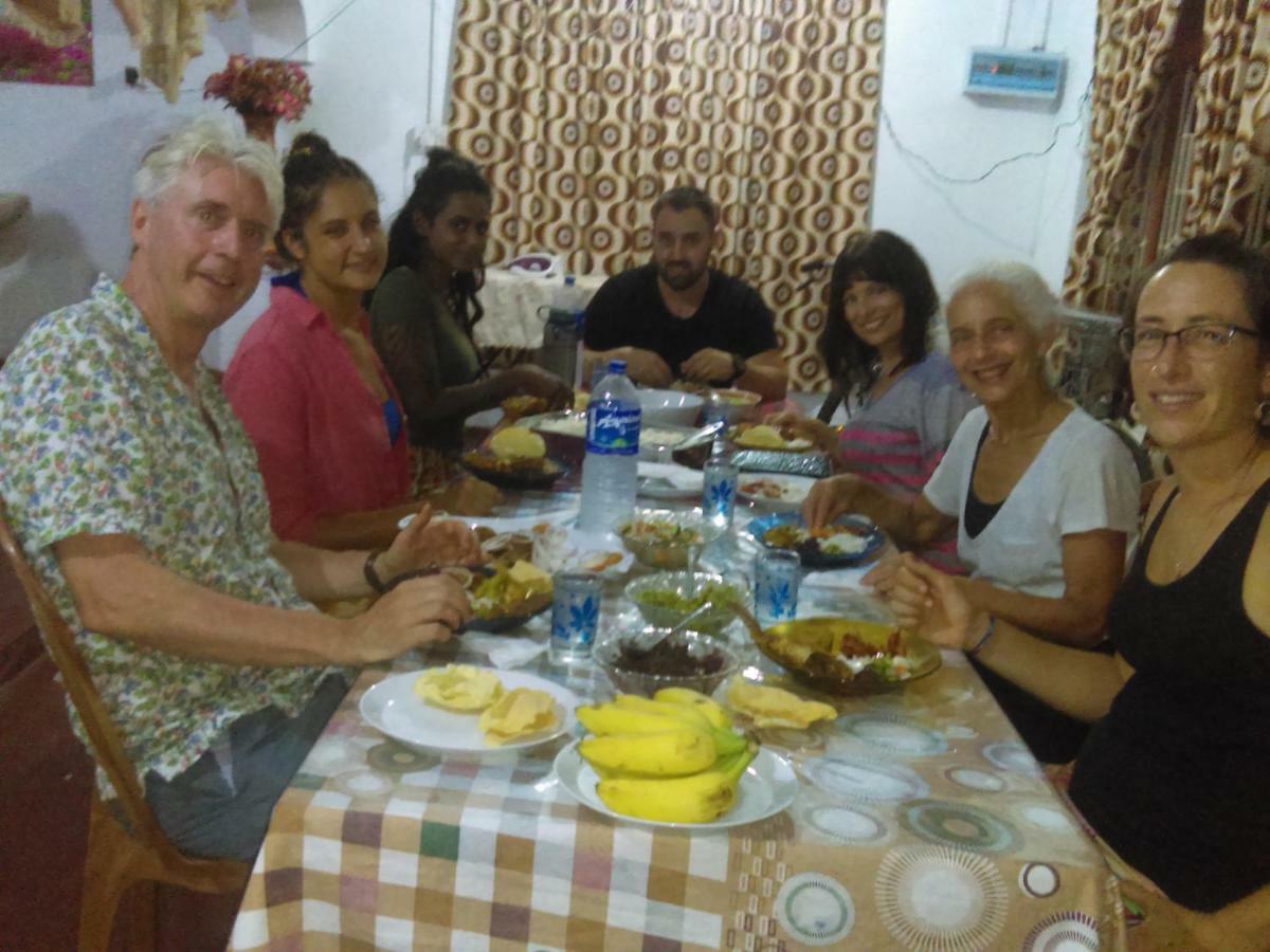 Kunam Beach Rest Inn Batticaloa Extérieur photo
